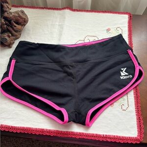 Shortie workout shorts